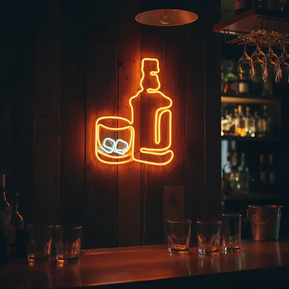 Cartel  Whisky Neon Led 40x29 Cm Deco Bar Iluminacion