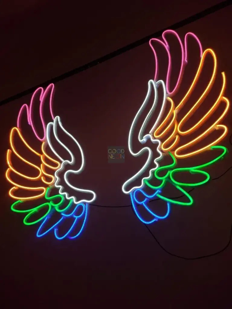 Cartel Alas Multicolor Neon Led 80x100 Cm Deco Fiesta